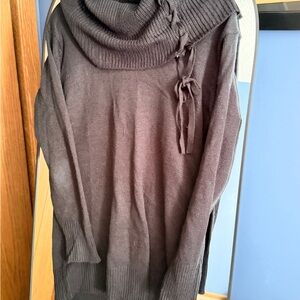 Elegant Off-the-Shoulder Gray Sweater